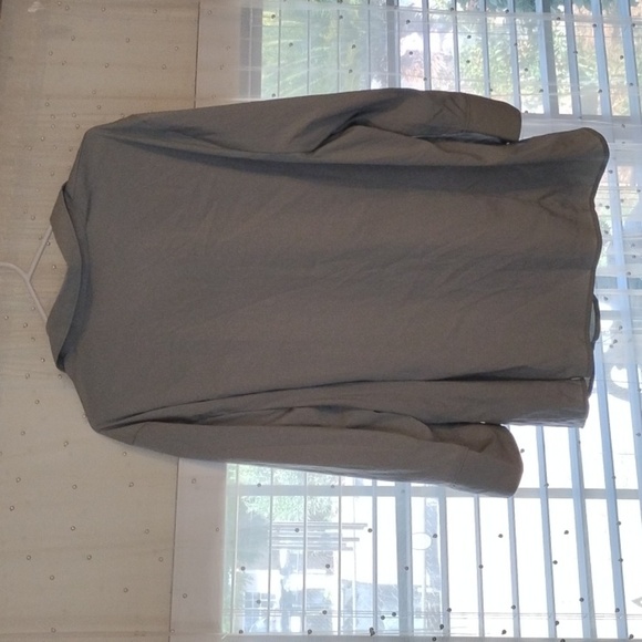 Fred David Woman's Stretchy Light Green Button Down Quarter Sleeve Blouse, 3X - Picture 4 of 8